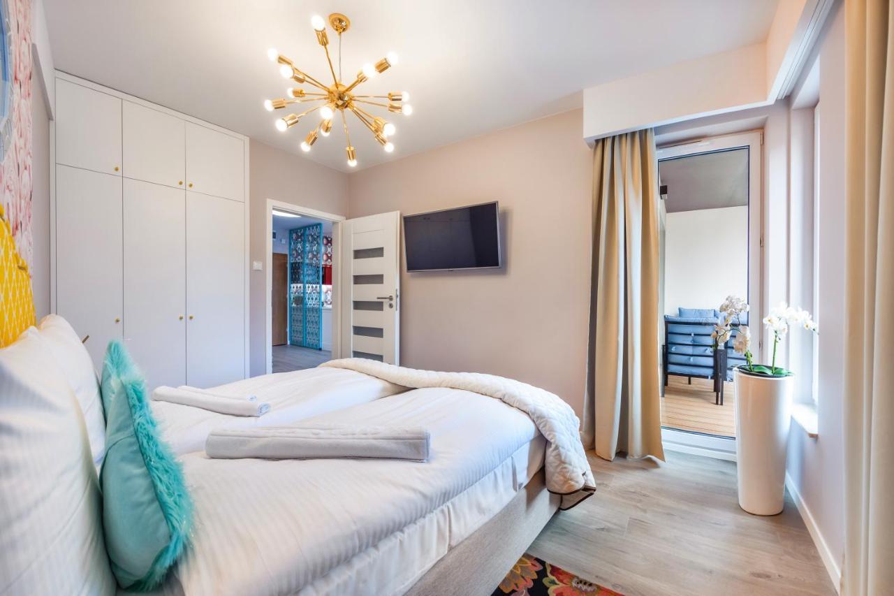 Apartamenty Sun & Snow Nadmorskie Tarasy Z Basenem Kolobrzeg Ngoại thất bức ảnh