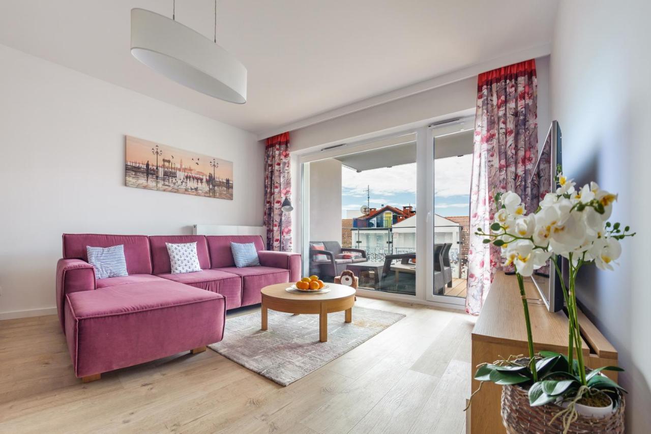 Apartamenty Sun & Snow Nadmorskie Tarasy Z Basenem Kolobrzeg Ngoại thất bức ảnh