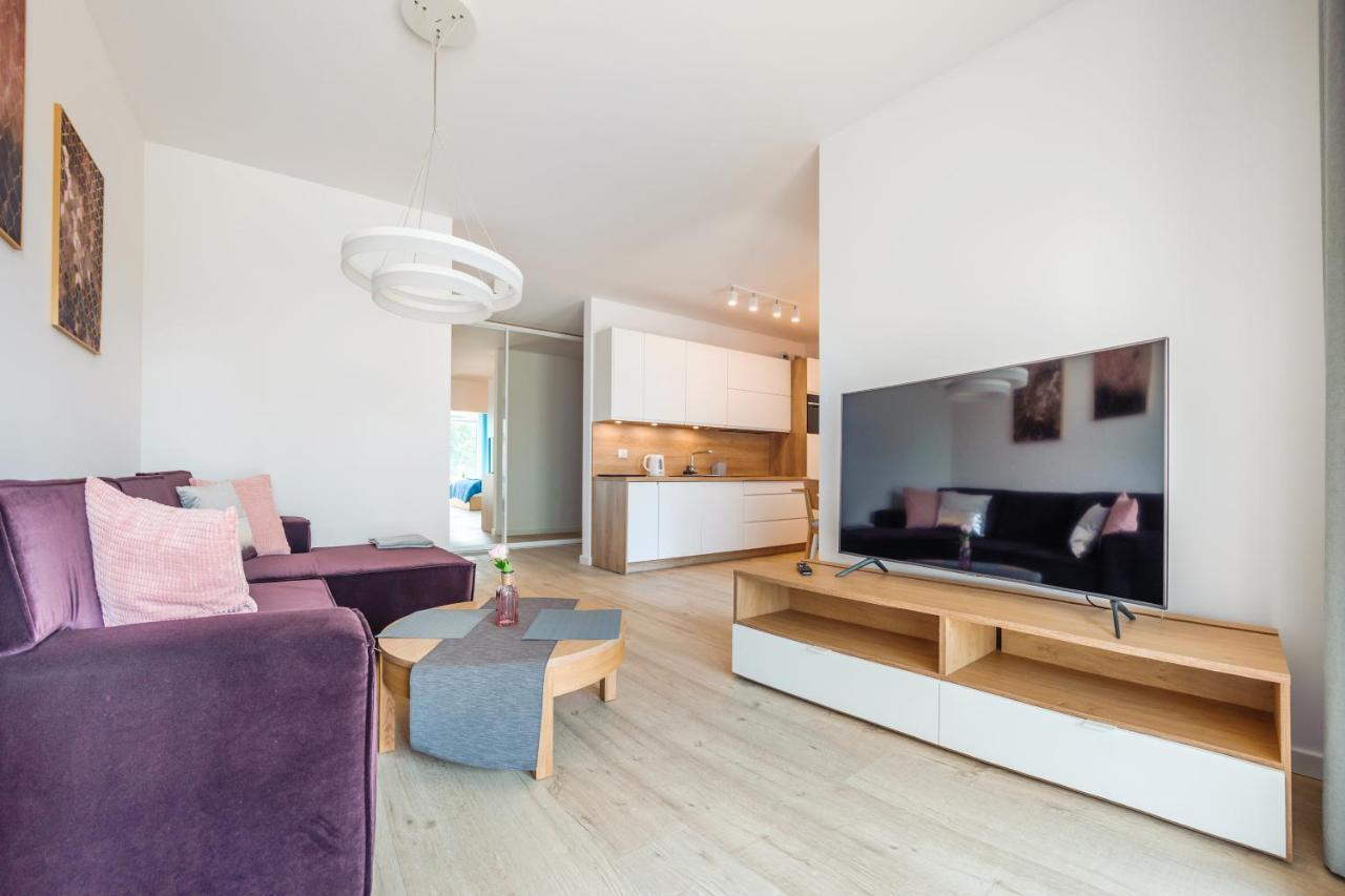 Apartamenty Sun & Snow Nadmorskie Tarasy Z Basenem Kolobrzeg Ngoại thất bức ảnh